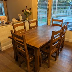 Dining Table with 6 Chairs 
