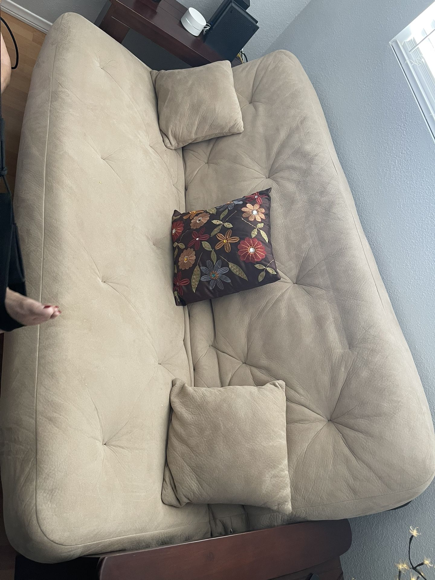 Free futon