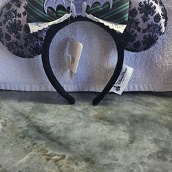 2020 Disney Hainted Mansion Minnie Ears