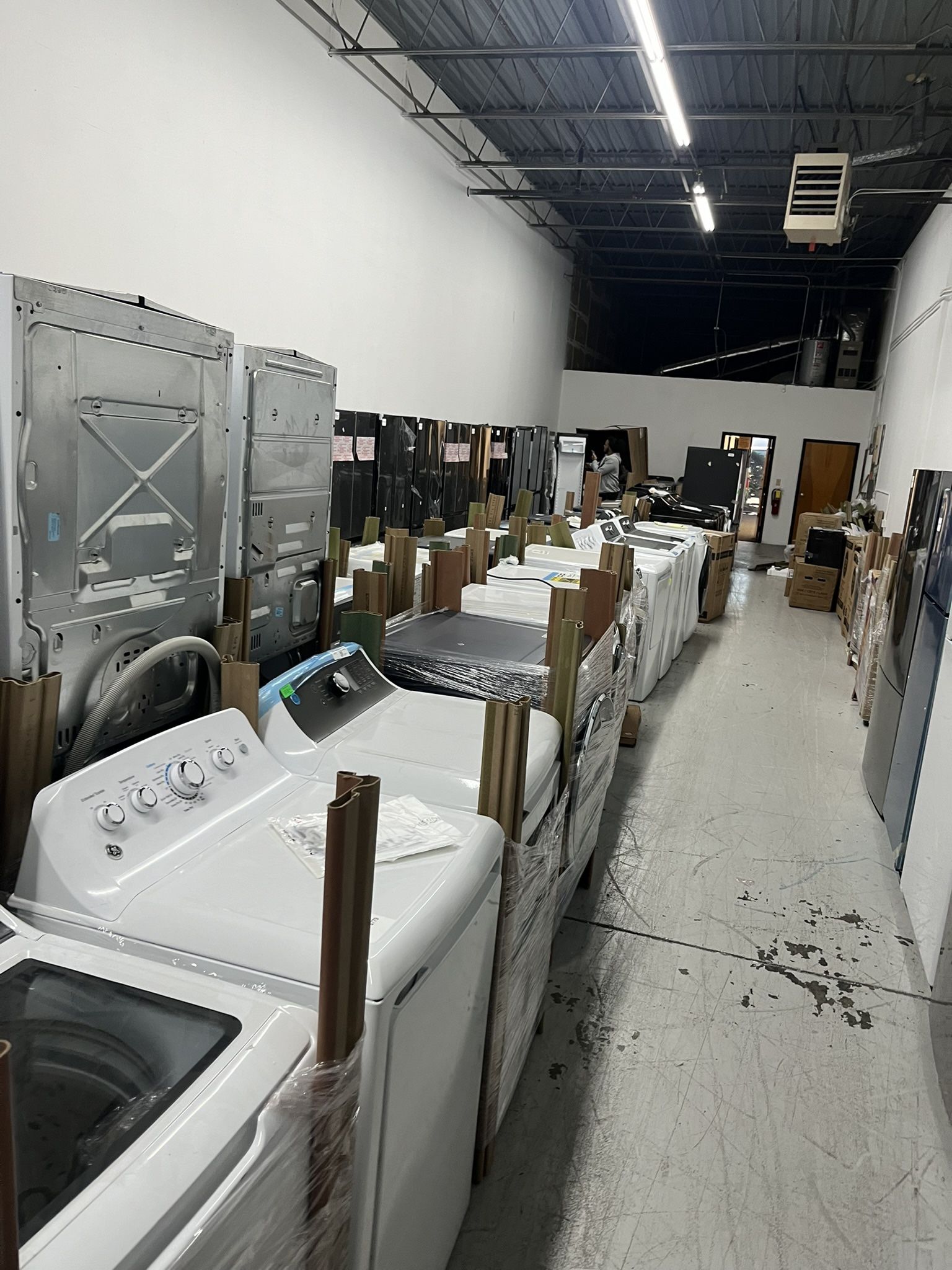 Ge kitchen & laundry appliances (brand new)