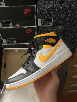Jordan 1 Mid Size 10