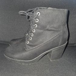 SODA  HEEL BOOTS