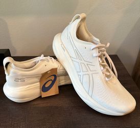 Men's ASICS Running Shoes - 11.5