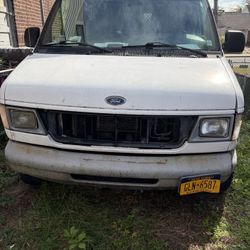 1999 Ford Econoline E350 Cargo 