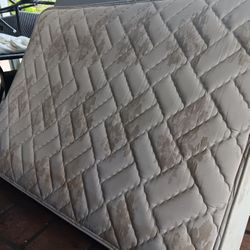 2 Set Queen Matresse With Boxspring  Headboard And Base