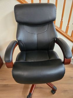 LAZBOY CHAIR OPEN BOX 📦
