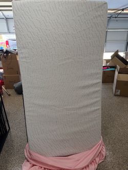 Twin mattress memory foam