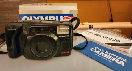 Olympus Infinity Zoom 230 Multi-af 38-90 Point & Shoot