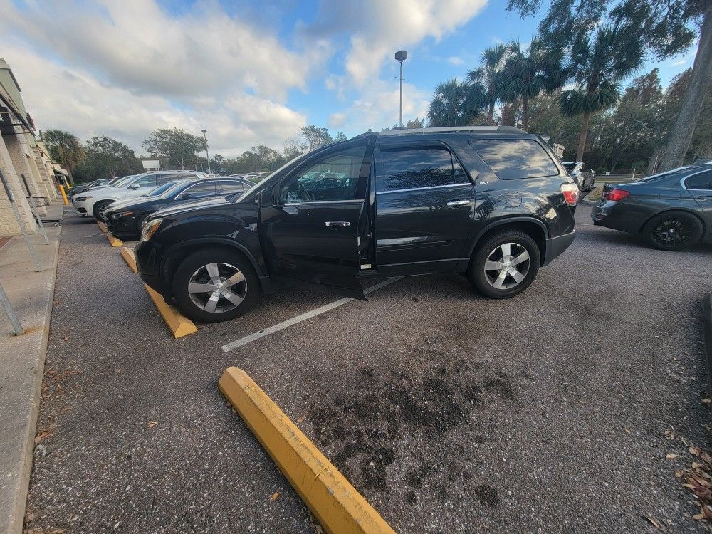 2012 GMC Acadia