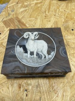 JW  Robert’s Signed Vintage Genuine Incolay Stone Jewelry Box 8”