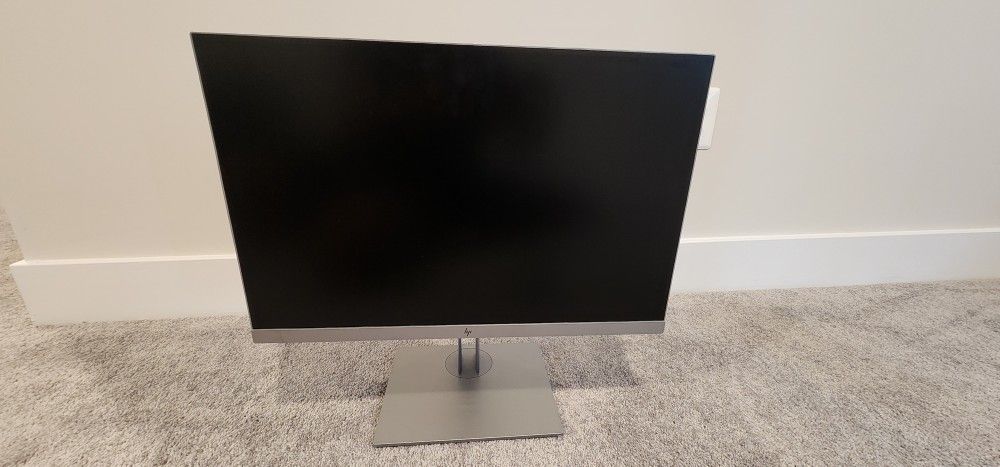 HP - 23.8" IPS LED FHD 100Hz Monitor with Adjustable Height (HDMI, VGA) - Silver & Black

