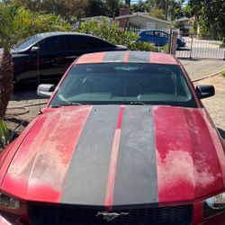 2005 Ford Mustang