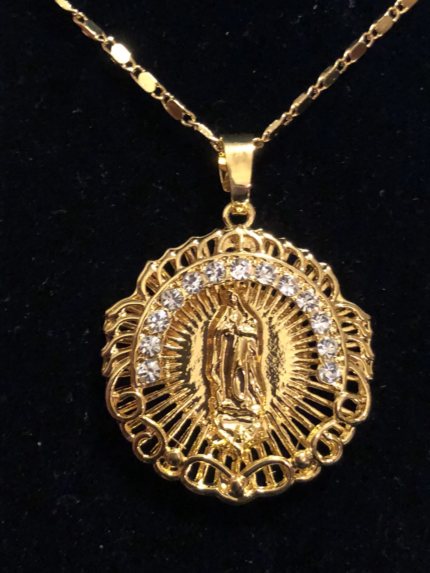 Virgin Mary Pendant Charm Necklace Chain