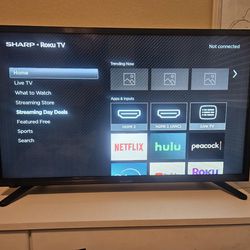 Roku, sharp smart 32 In TV Has Remote 