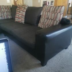 Nice 5 Person Couch 