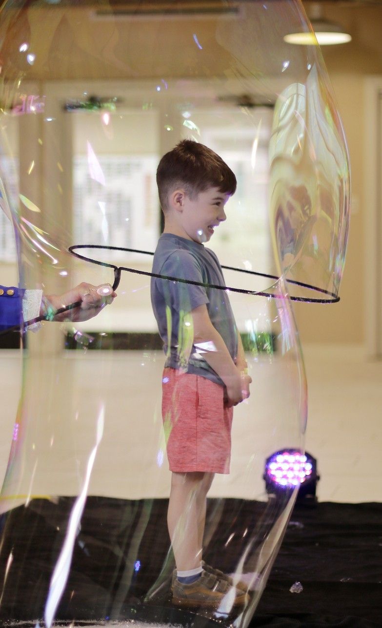 Giant Bubbles for Birthday Events π«§