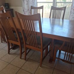 Table and 6 Chairs