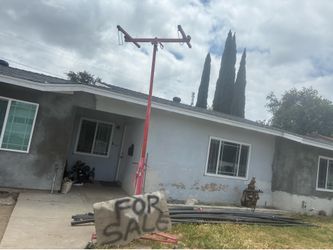 For sale drywall lift and pipes