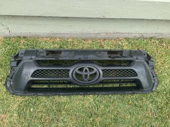 2011-2014 Toyota Tacoma  OEM Grill (contact info removed)470