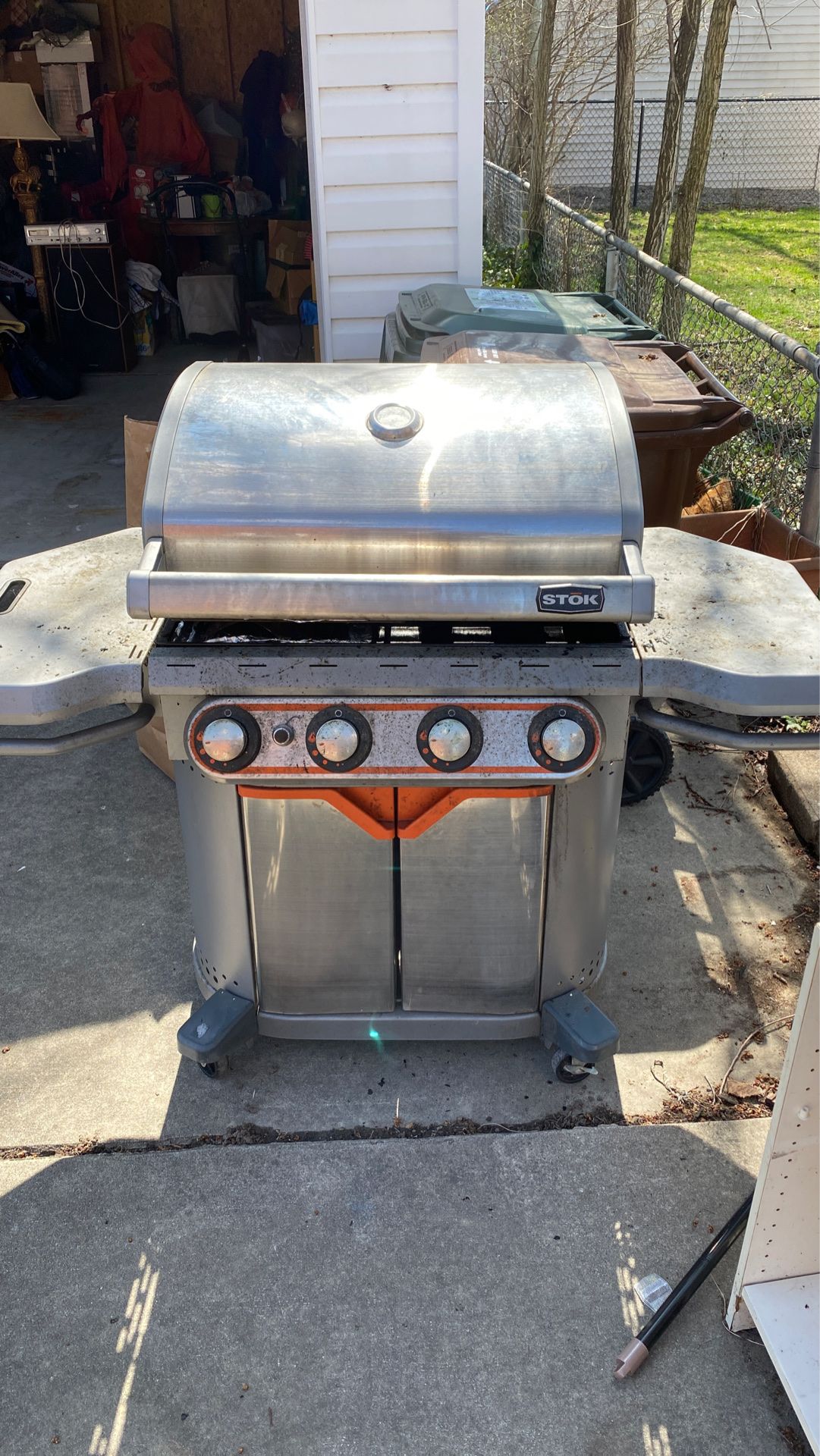 Bbq grill