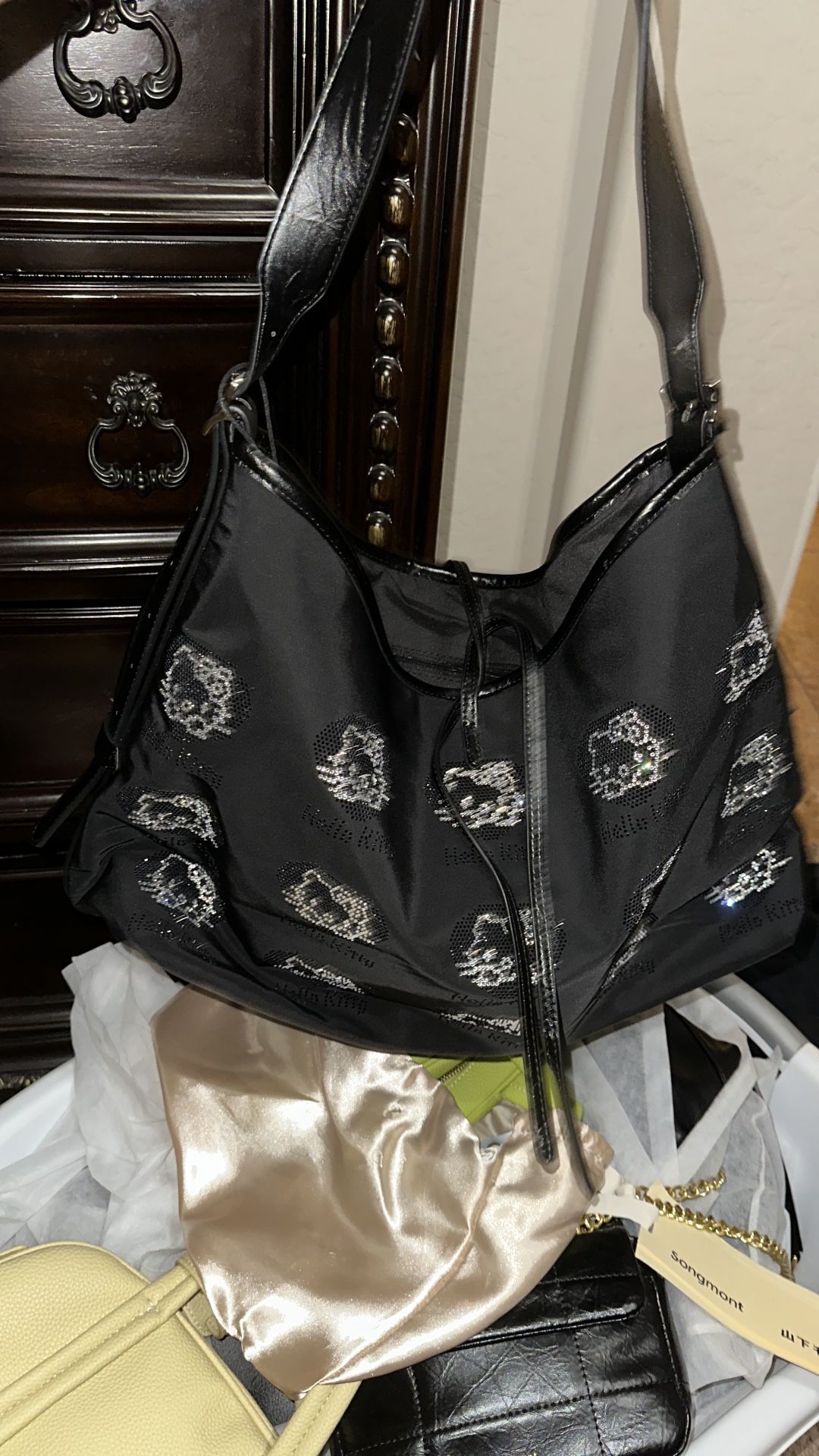 Hello Kitty Purse