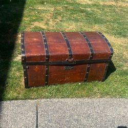 Antique Trunk 