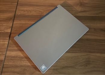 Laptop predator triton 300 se