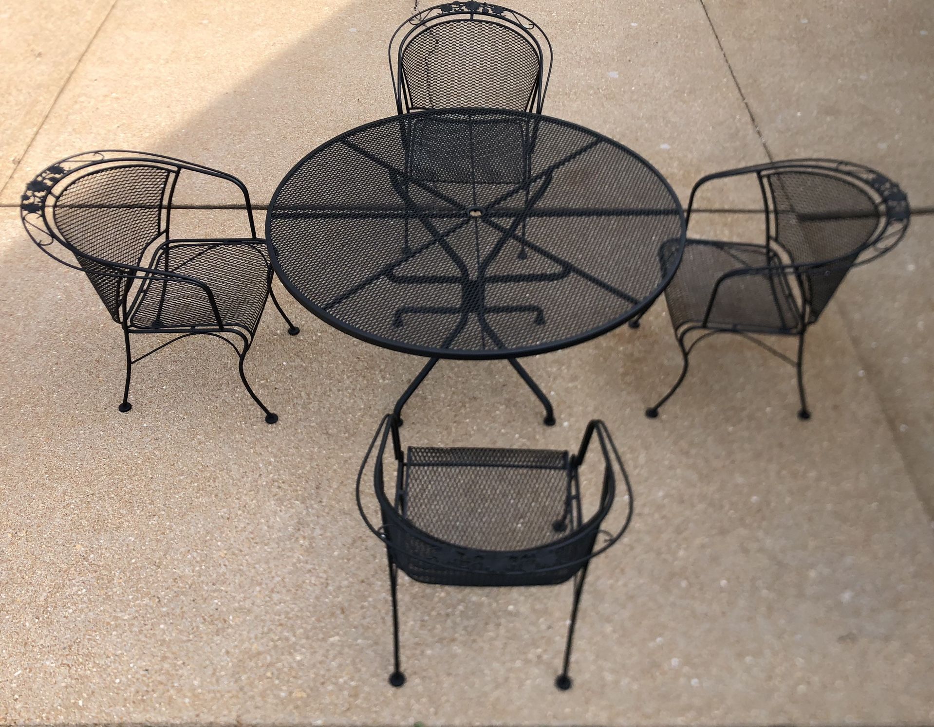 Patio Set Woodard Briarwood Wrought Iron Outdoor Patio Furniture Set 4 Seat Dining Set-54in Table