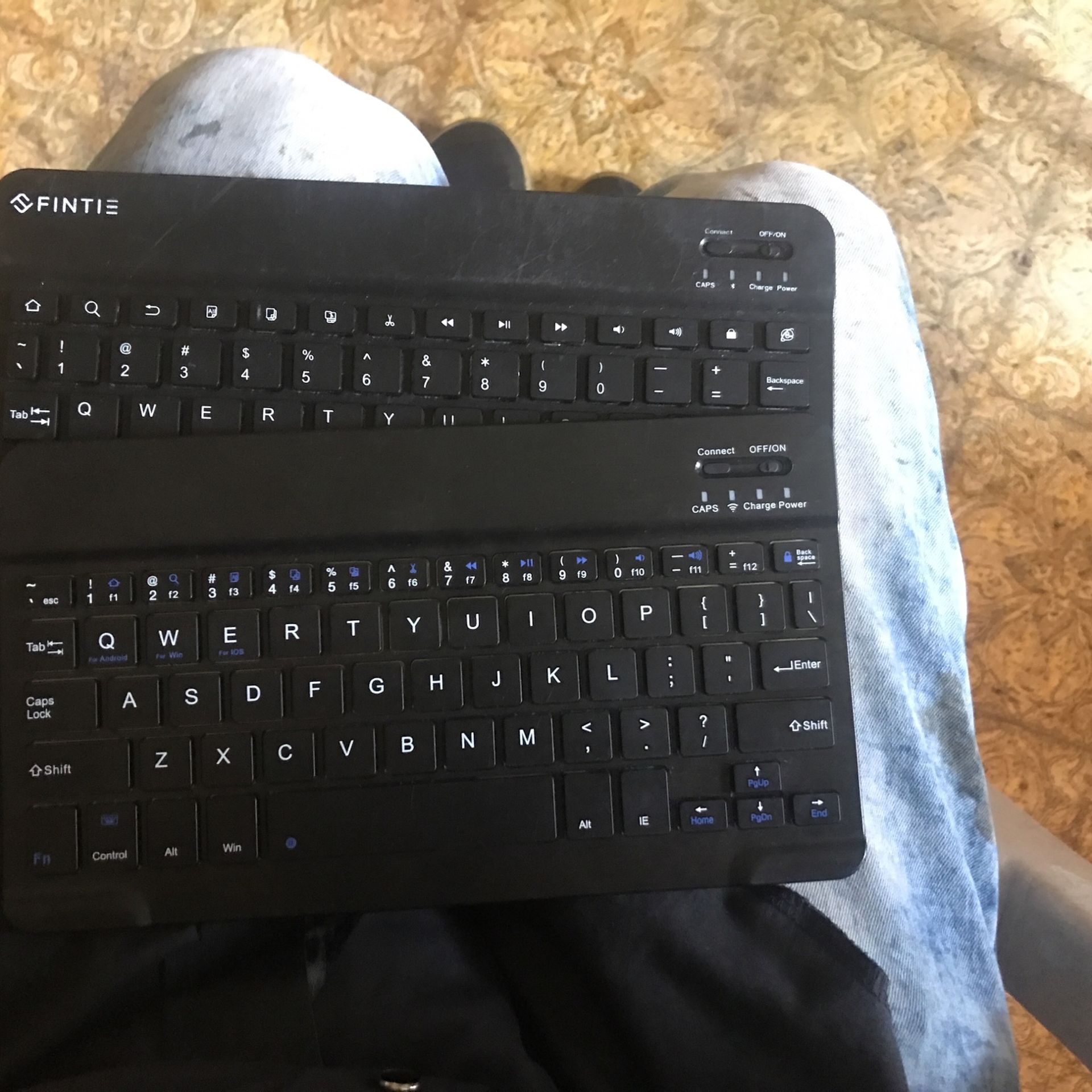 Bluetooth Keyboard 