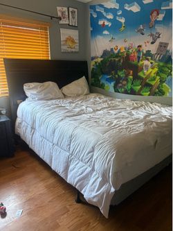 Queen Espresso bed with mattress boxspring