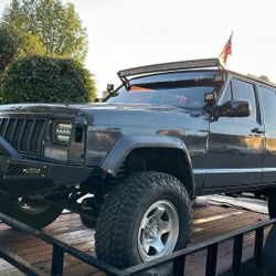1990 Jeep Cherokee