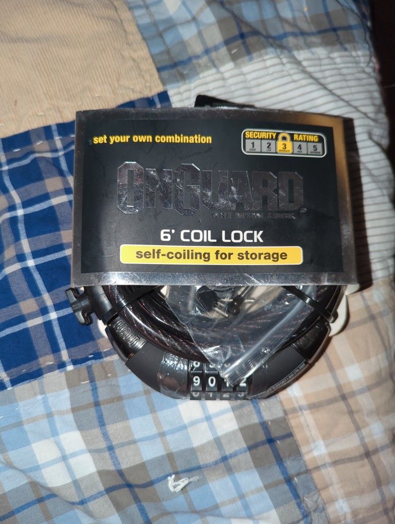 NWT ! 6FT ON GUARD COIL LOCK.