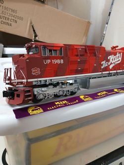 MTH Premier O Scale Katy UP #1988 4-Piece Train Set