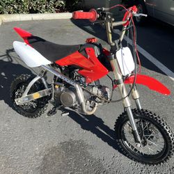 BSM 125 Kidz DIIRT Bike