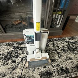 Shark WANDVAC Self-cleaning Vacuum