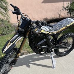 2025 Suron Ultra Bee 70 Miles Adult Owned Perfect Condition