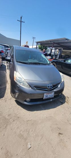 2012 Toyota Prius V