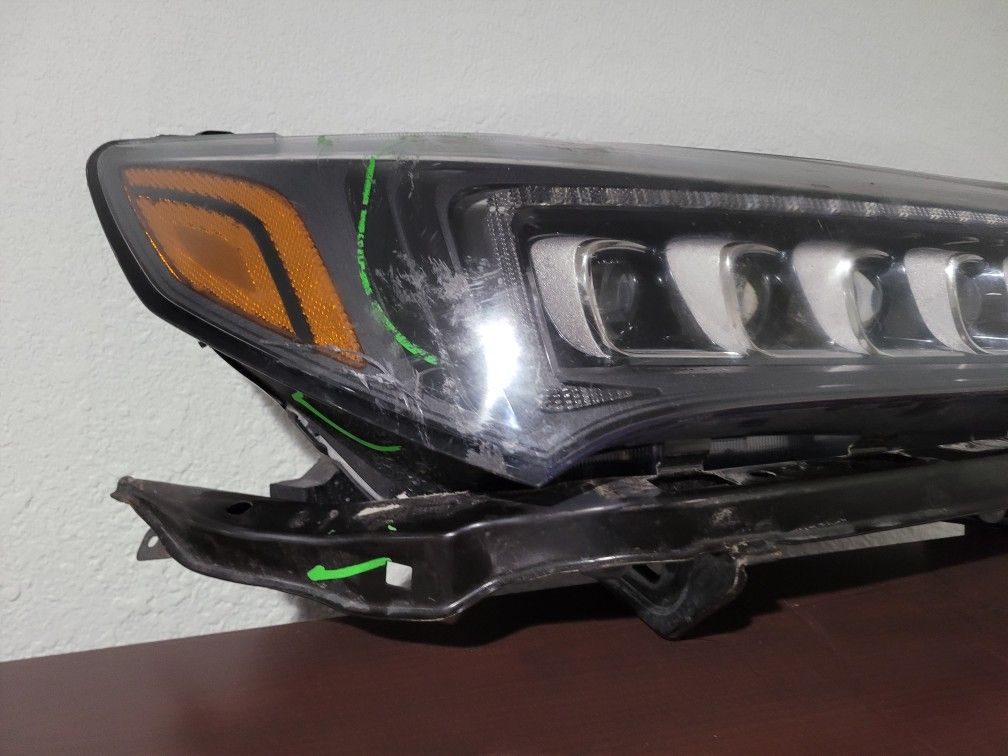 2018 acura tlx headlights