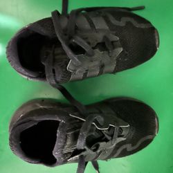 Adidas Toddler Size 8