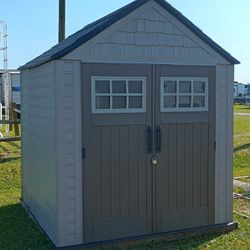 Rubbermaid  Storage Shed With Flooring 7x7