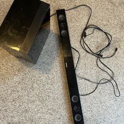 Samsung HW-F450 Sound Bar & Subwoofer