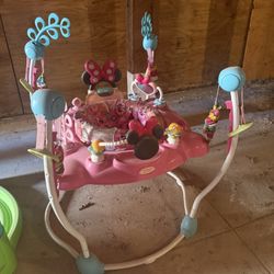 Minnie Mouse Bouncer