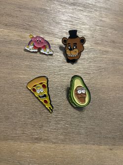 Lot Of 29 Assorted Pins