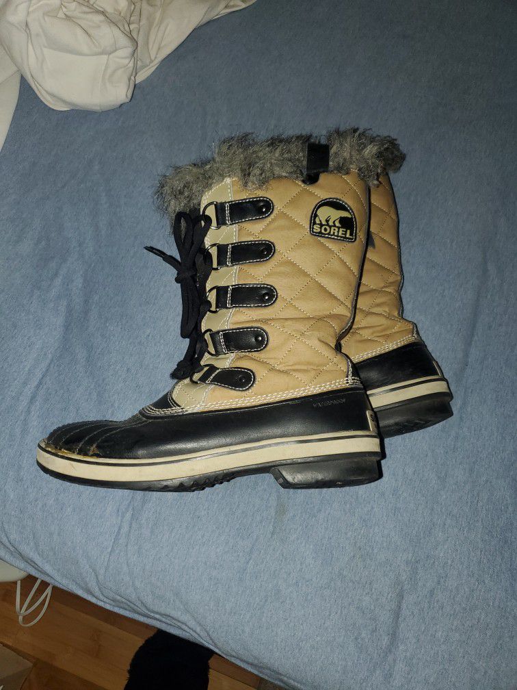 Sorel Snow  Boots Womens 9