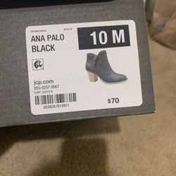 A.N.A Boots