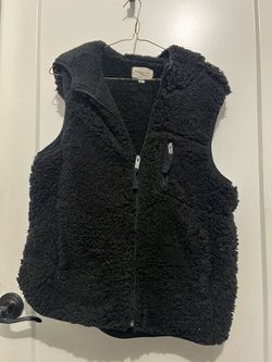 Women’s Fleece Vest