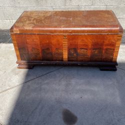 Antique Furniture 