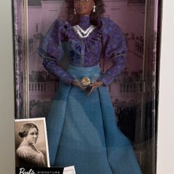 Inspiring Women Series Madam C.J. Walker Doll