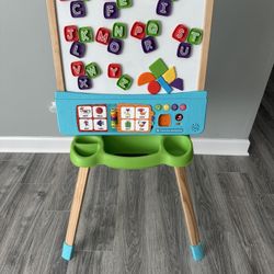 Leapfrog Interactive Learning Easel