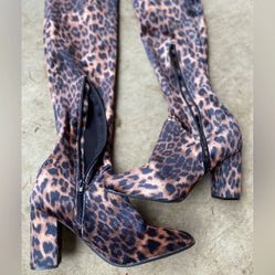 Revamped By Sirens Thigh High Leopard Heel Boots Sz 8